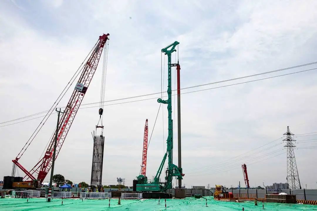 上海金泰大型旋挖機(jī)提前60天交出“新答卷” ，多快好省創(chuàng)新的施工紀(jì)錄